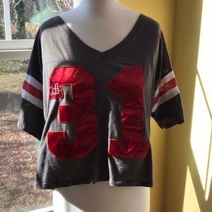 1831 Victoria’s Secret tee